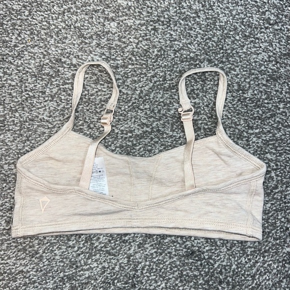 IVIVVA TRAINING BRA GIRLS SIZE 8 - Picture 6 of 7